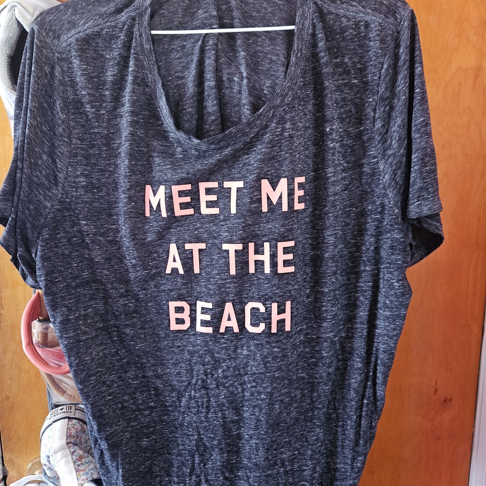 Gray Old Navy Meet Me At The Beach T-Shirt